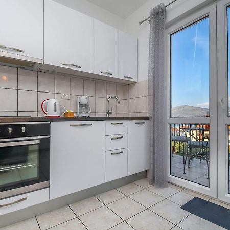 Apartment Mara Trogir Ngoại thất bức ảnh
