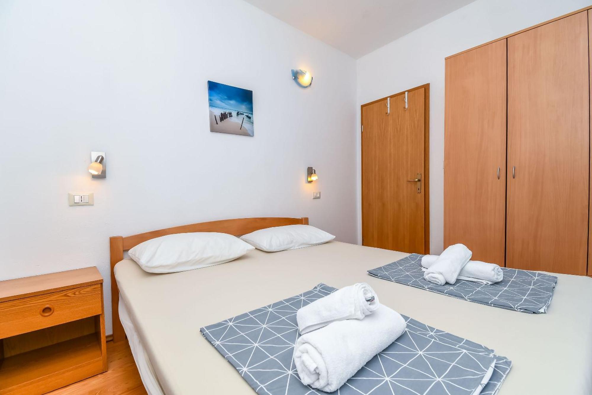 Apartment Mara Trogir Ngoại thất bức ảnh