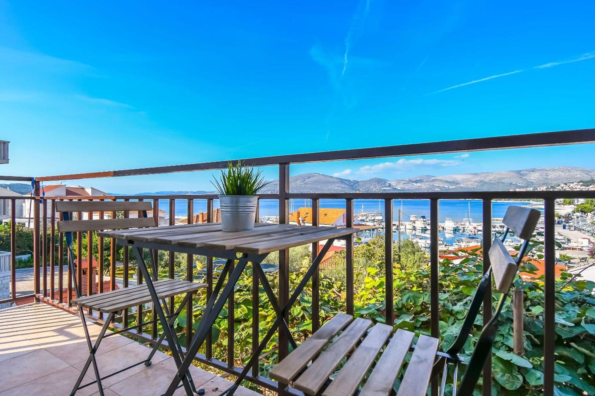 Apartment Mara Trogir Ngoại thất bức ảnh