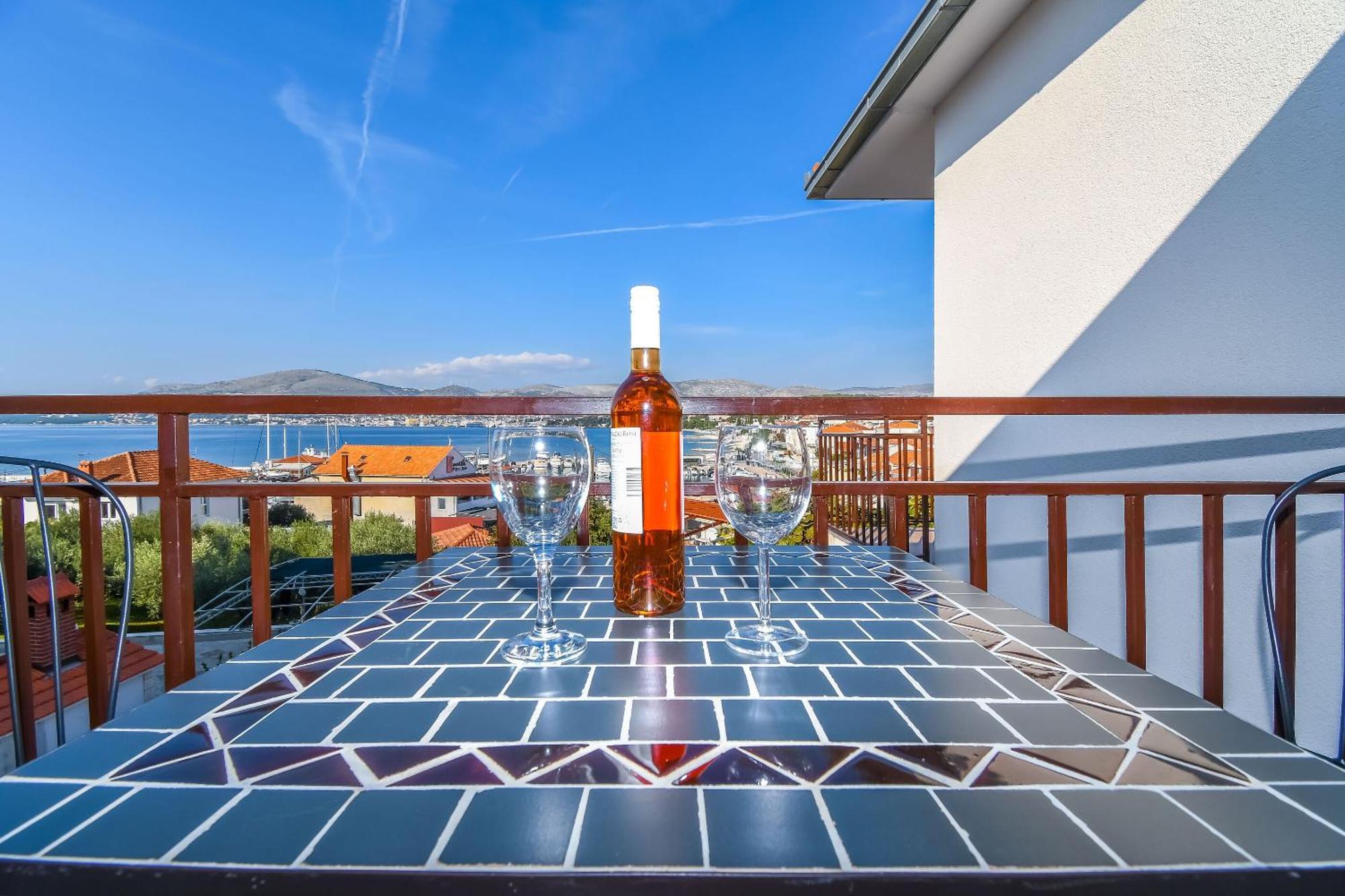 Apartment Mara Trogir Ngoại thất bức ảnh