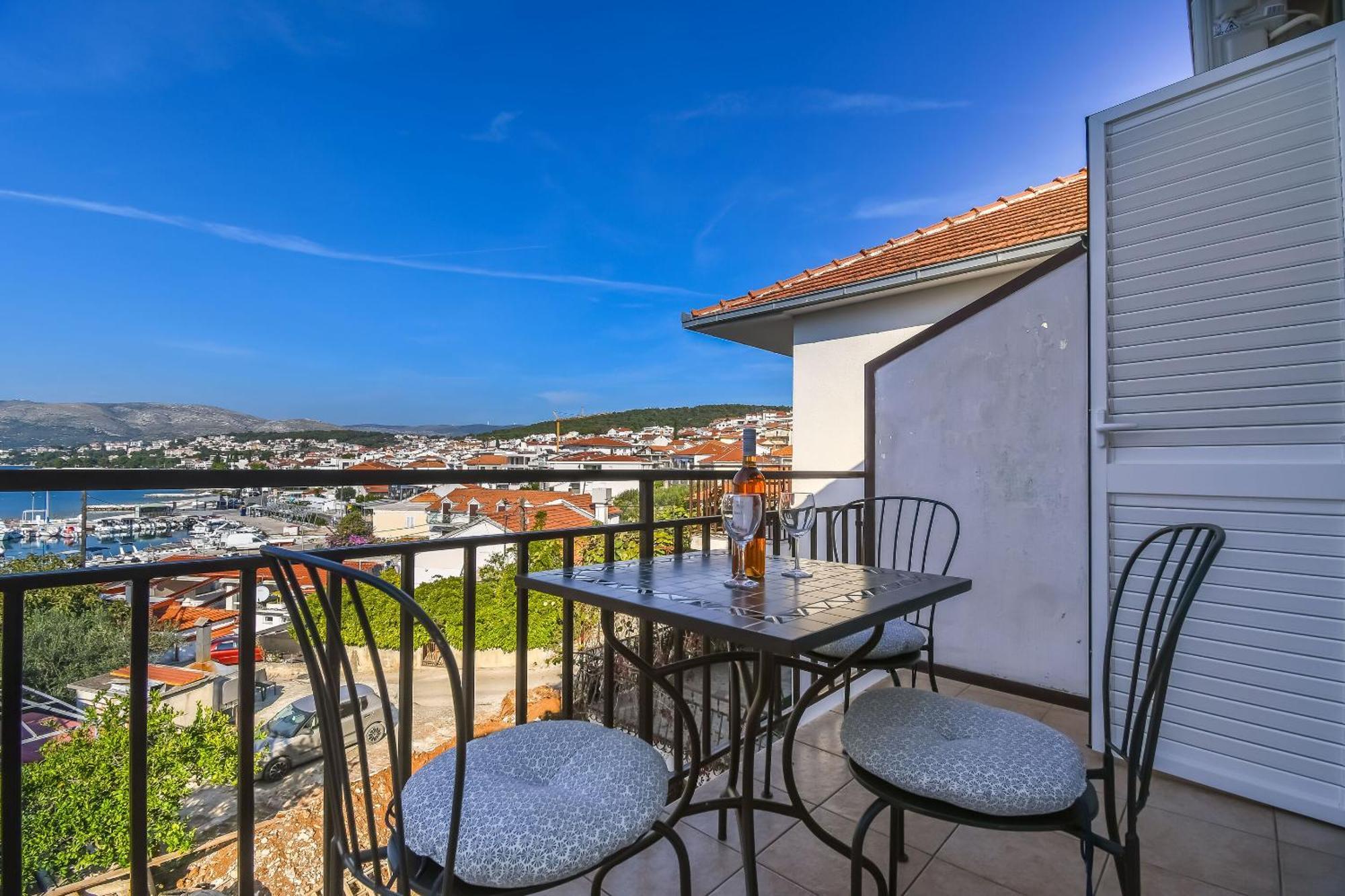 Apartment Mara Trogir Ngoại thất bức ảnh
