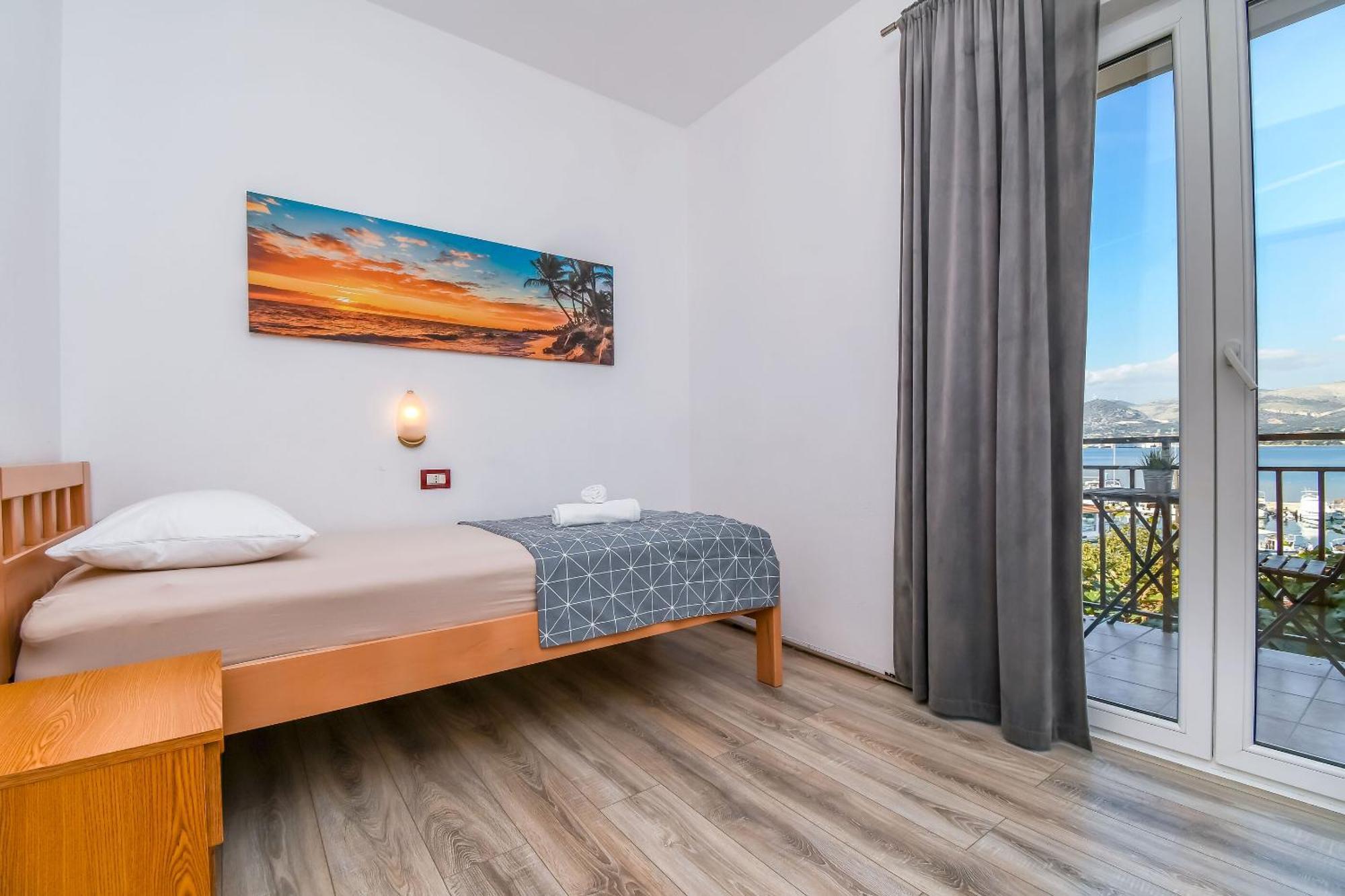 Apartment Mara Trogir Ngoại thất bức ảnh